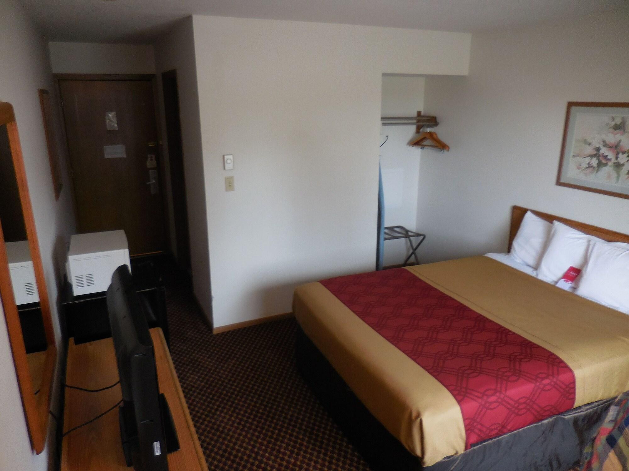 Travelodge By Wyndham Escanaba Eksteriør bilde
